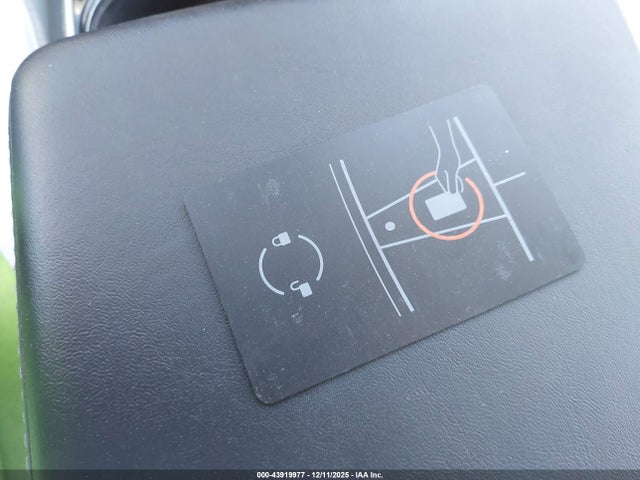 2020 TESLA MODEL 3 5YJ3E1EBXLF735816 Photo 10