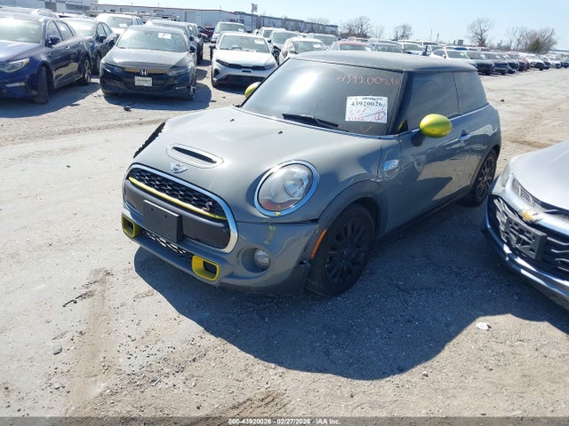 2017 MINI HARDTOP WMWXP7C54H2A45534 Photo 1