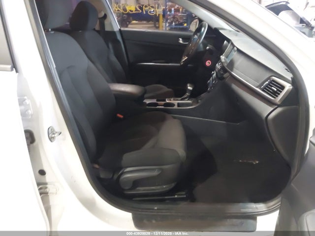 5XXGT4L3XJG273370 KIA Optima Lx