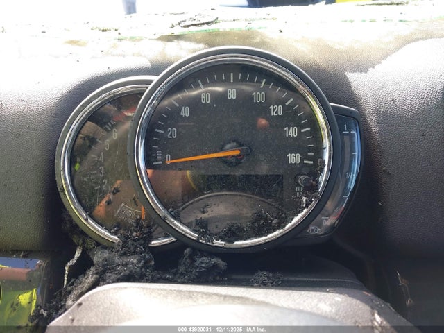 2019 MINI COUNTRYMAN WMZYS7C51K3F45478 Photo 6