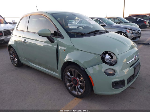 2017 FIAT 500 3C3CFFKR6HT561302 Photo 0