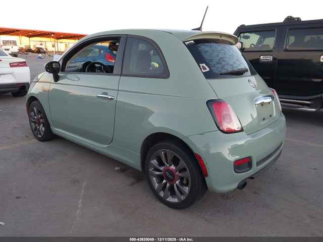 2017 FIAT 500 3C3CFFKR6HT561302 Photo 2