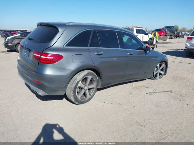 2017 MERCEDES-BENZ GLC 300 WDC0G4JB4HF184820 Photo 3