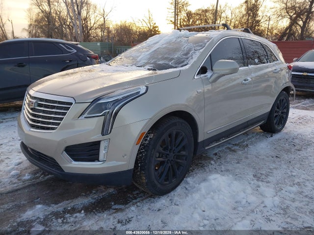 2017 CADILLAC XT5 1GYKNFRS8HZ184994 Photo 1