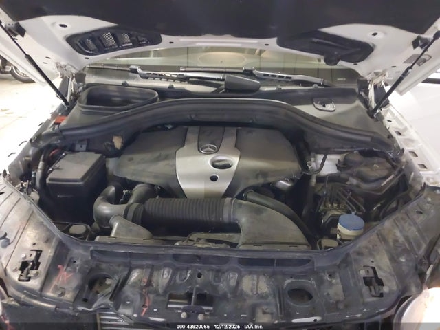 2015 MERCEDES-BENZ ML 250 BLUETEC 4JGDA0EB0FA471735 Photo 9