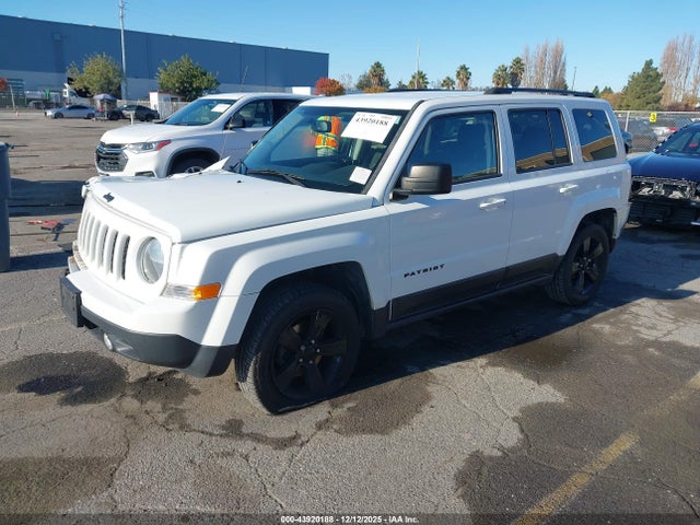 1C4NJRBB8FD356882 Jeep Patriot Altitude Edition