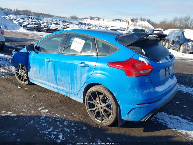 2018 FORD FOCUS RS WF0DP3THXJ4126812 Photo 2
