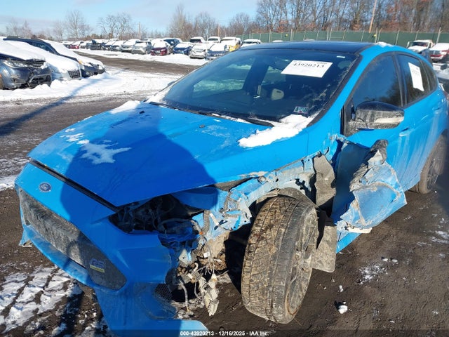 2018 FORD FOCUS RS WF0DP3THXJ4126812 Photo 5
