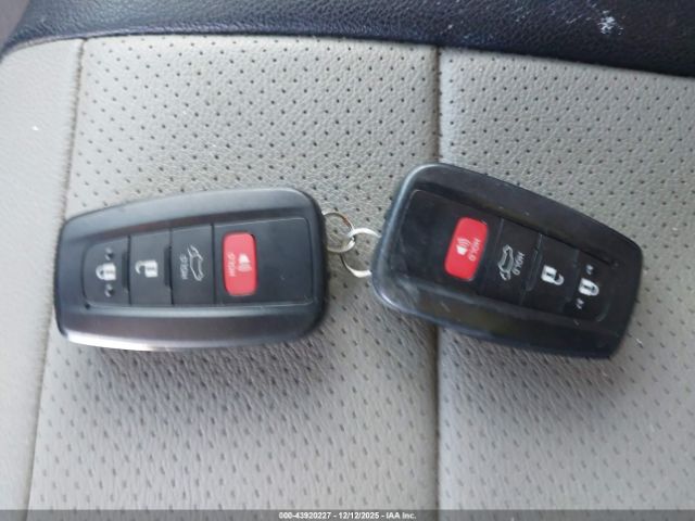 2021 TOYOTA RAV4 HYBRID JTMRWRFV9MD117667 Photo 10