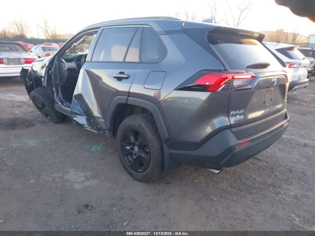 2021 TOYOTA RAV4 HYBRID JTMRWRFV9MD117667 Photo 2