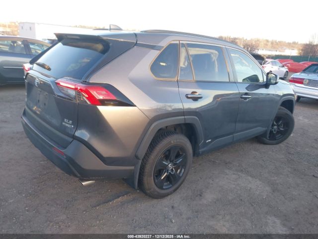 2021 TOYOTA RAV4 HYBRID JTMRWRFV9MD117667 Photo 3