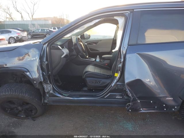 2021 TOYOTA RAV4 HYBRID JTMRWRFV9MD117667 Photo 5