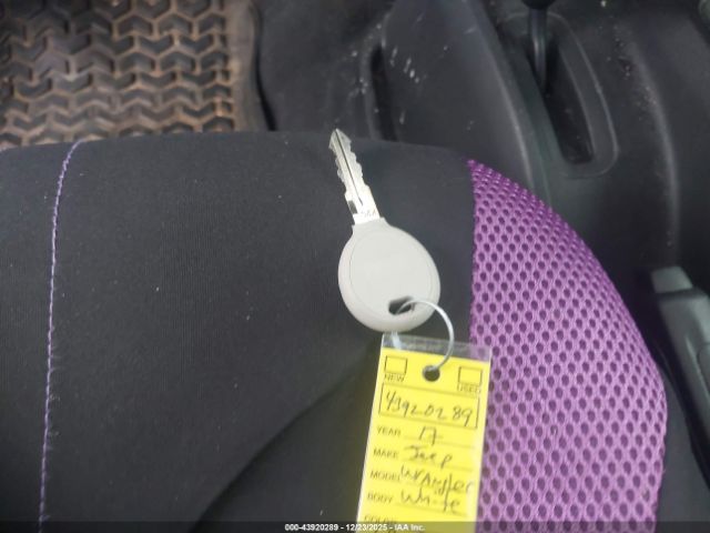 2017 JEEP WRANGLER UNLIMITED 1C4BJWDG0HL592980 Photo 10