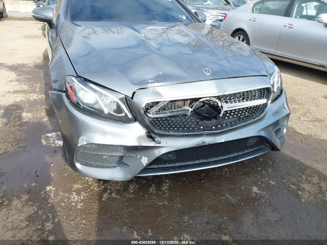 43920295 :رقم المزاد ، WDD1J6GB5JF016792 vin ، 2018 Mercedes-benz E 400 4matic مزاد بيع
