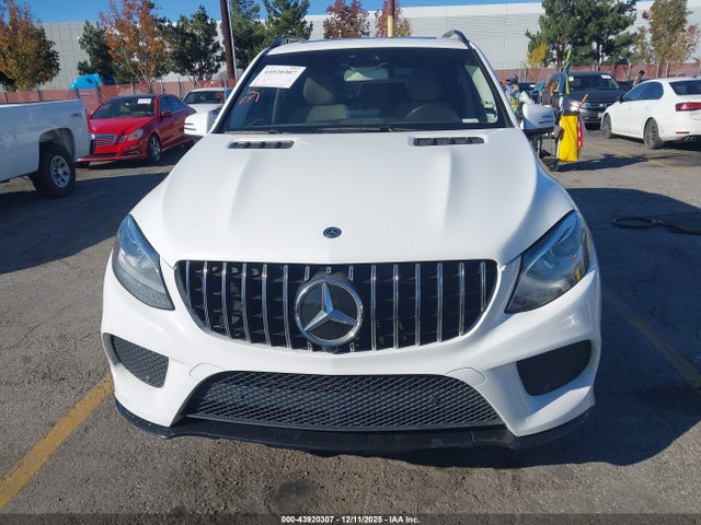 4JGDA5JB6JB173115 Mercedes-Benz m276