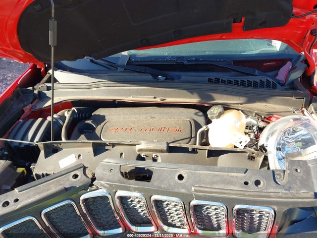 ZACNJABB5KPK08196 Jeep Renegade Latitude Fwd