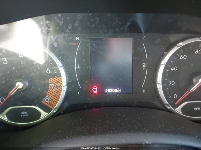 ZACNJABB5KPK08196 Jeep Renegade Latitude Fwd