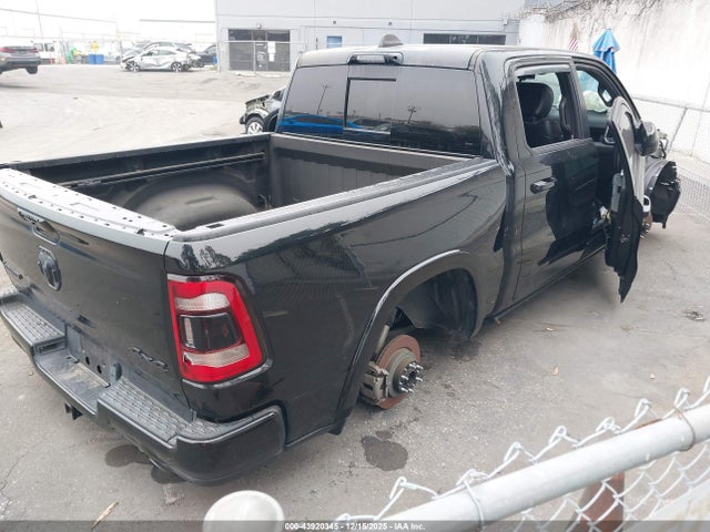 2022 RAM 1500 1C6SRFJM9NN335178 Photo 3