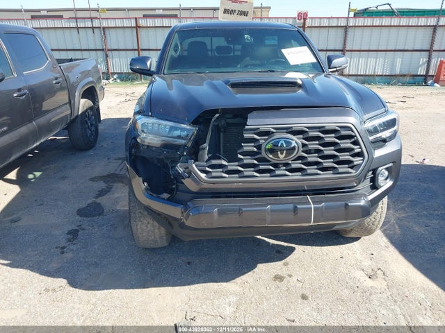 Продажа на аукционе авто 2023 Toyota Tacoma, vin: 3TMCZ5AN7PM608924, номер лота: 43920363