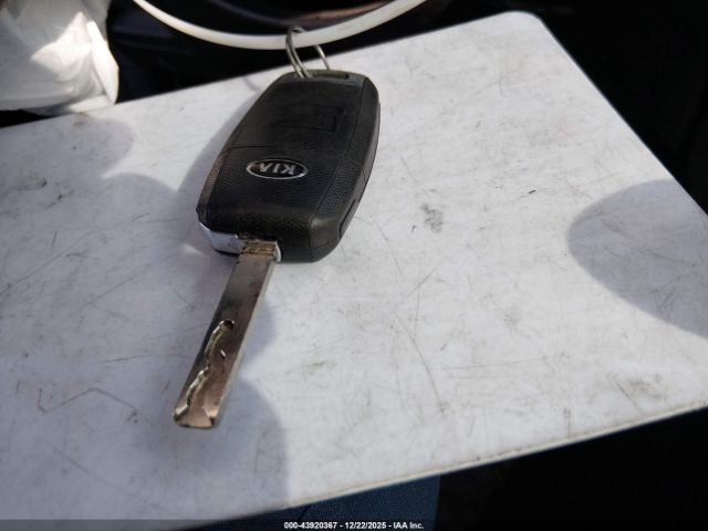 2019 KIA OPTIMA 5XXGT4L36KG326034 Photo 10