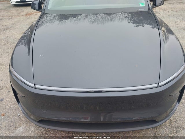 2026 TESLA MODEL Y 7SAYGDEE7TF521526 Photo 9