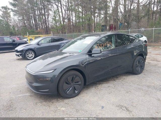 2026 TESLA MODEL Y 7SAYGDEE7TF521526 Photo 1