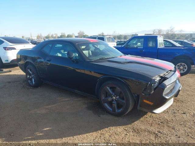 2014 DODGE CHALLENGER 2C3CDYAG6EH185383