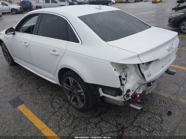 2018 AUDI A4 WAULMAF42JA051154 Photo 2