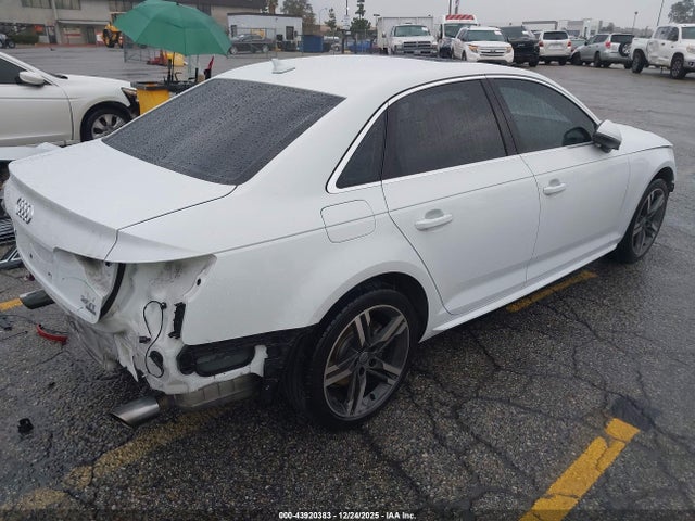 2018 AUDI A4 WAULMAF42JA051154 Photo 3