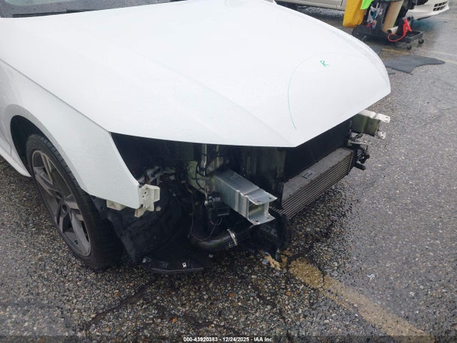 2018 AUDI A4 WAULMAF42JA051154 Photo 5