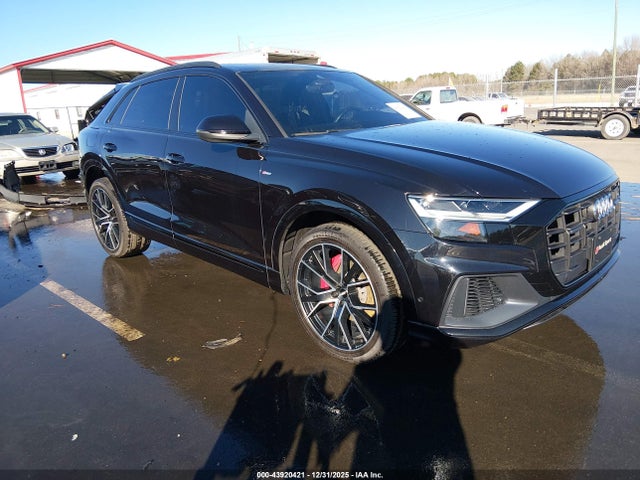 2019 AUDI Q8 WA1EVAF14KD030184 Photo 0