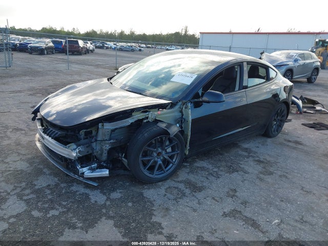 2023 TESLA MODEL 3 5YJ3E1EA1PF452573 Photo 1