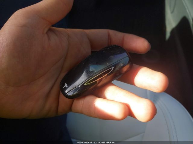 2020 TESLA MODEL S 5YJSA1E22LF390658 Photo 10