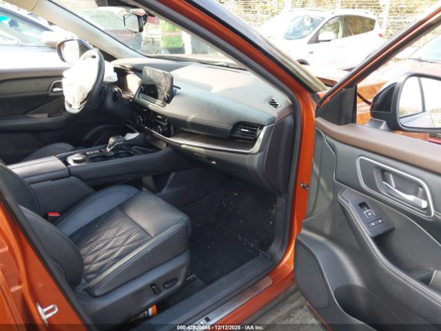 2021 NISSAN ROGUE JN8AT3DD2MW313732 Photo 4