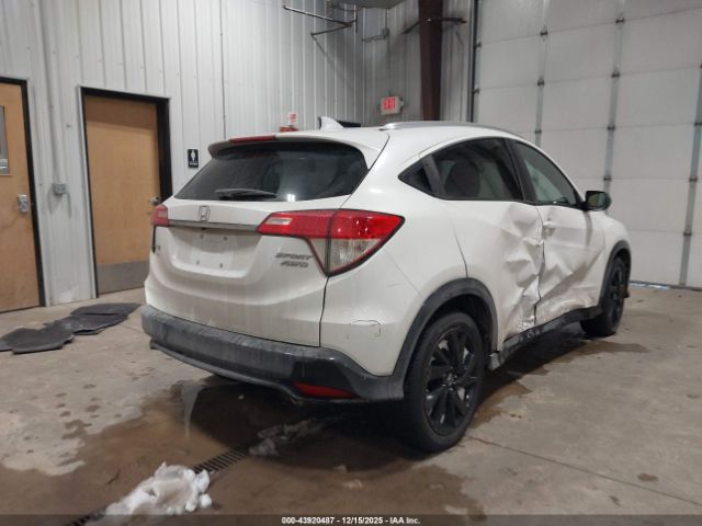 2021 HONDA HR-V 3CZRU6H10MM728572 Photo 3