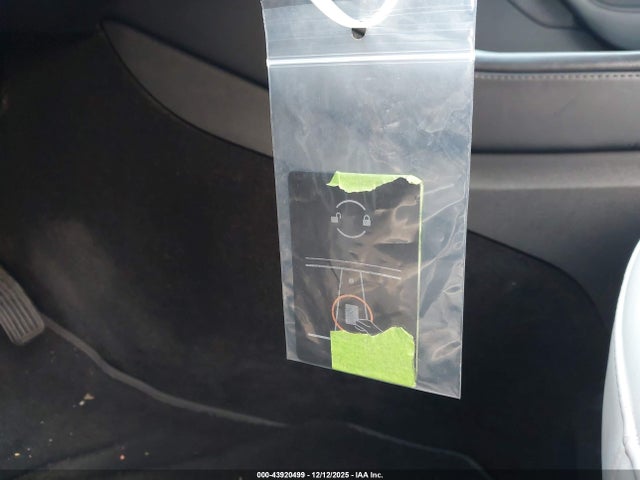 2023 TESLA MODEL Y 7SAYGDEE9PF617955 Photo 10