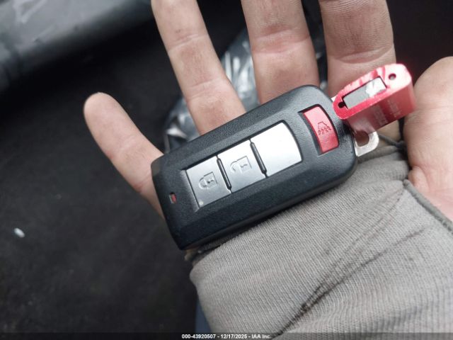 2020 MITSUBISHI OUTLANDER JA4AD3A37LZ036734 Photo 10