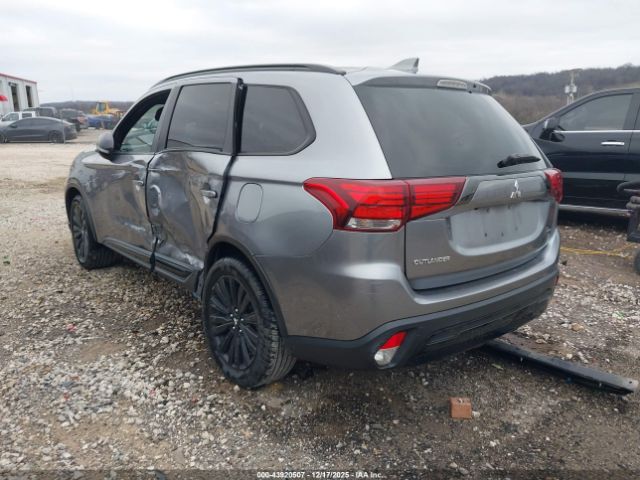 2020 MITSUBISHI OUTLANDER JA4AD3A37LZ036734 Photo 2