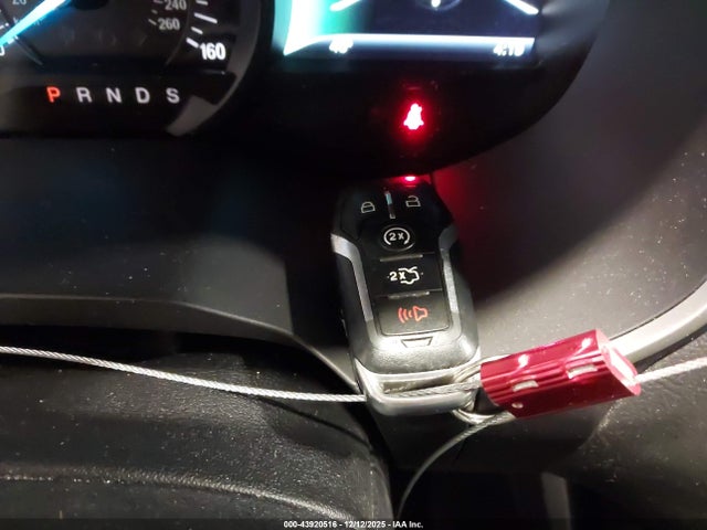Ford EDGE SEL 2016 2FMPK4J83GBC01173 Image 10