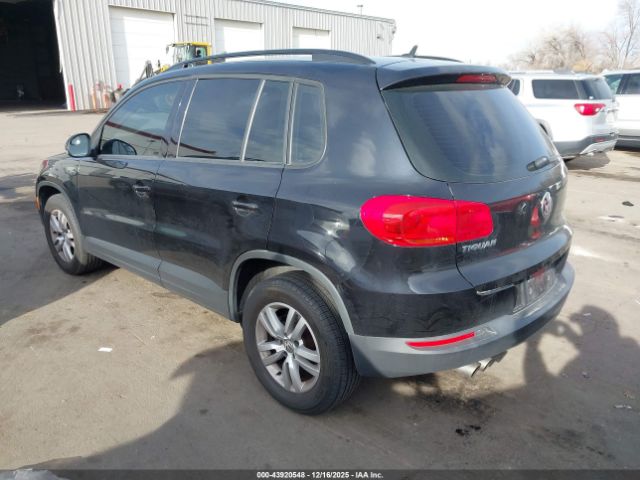 2016 VOLKSWAGEN TIGUAN WVGBV7AX0GW587009 Photo 2