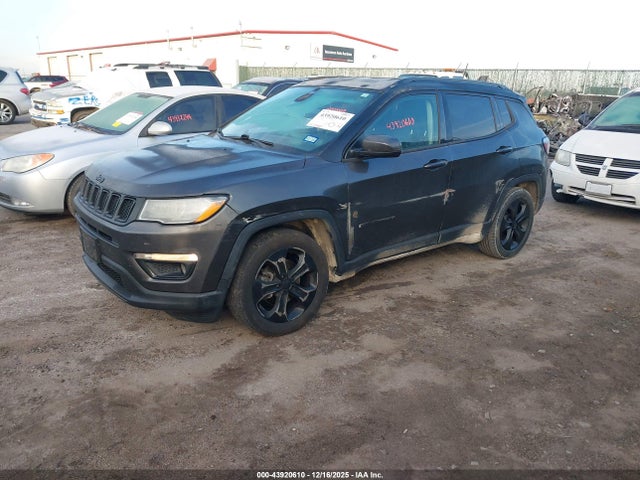 3C4NJCBB3JT462432 Jeep Compass Altitude Fwd