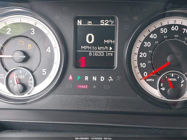 43920651 :رقم المزاد ، 3C63RRGL3JG120385 vin ، 2018 Ram 3500 Tradesman  4x4 8' Box مزاد بيع