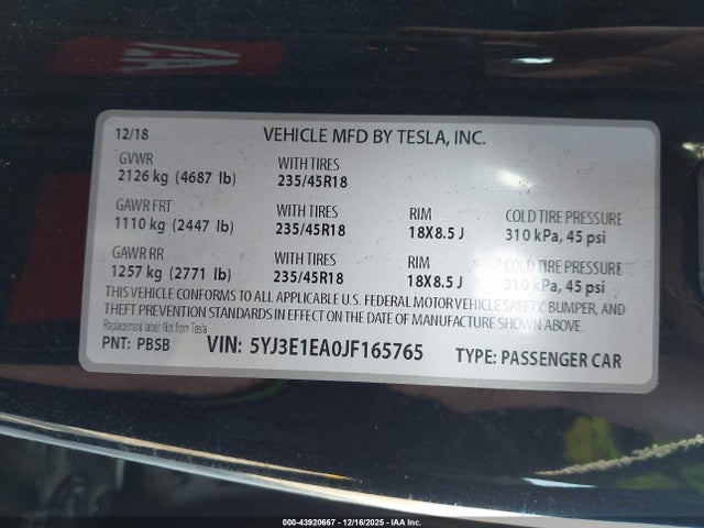 2018 TESLA MODEL 3 5YJ3E1EA0JF165765 Photo 8