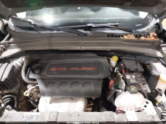 2015 JEEP RENEGADE ZACCJBCT7FPC04955 Photo 9