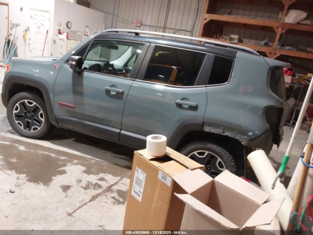 2015 JEEP RENEGADE ZACCJBCT7FPC04955 Photo 2