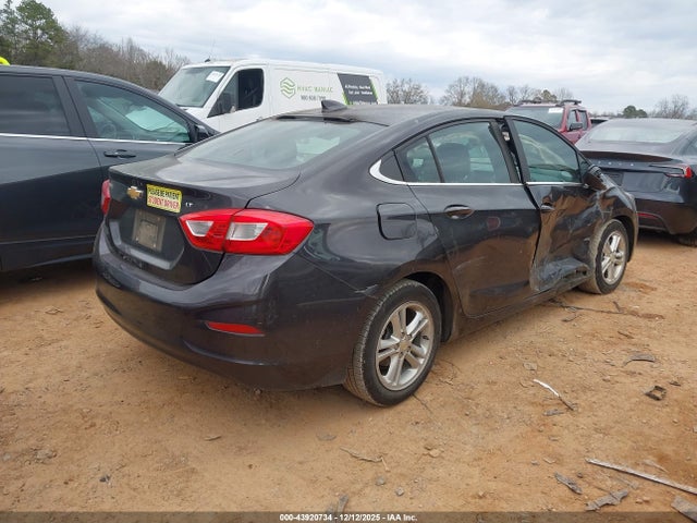 Aukcja sprzedaży 2017 Chevrolet Cruze Lt Auto, vin: 1G1BE5SM0H7124207, numer aukcji: 43920734