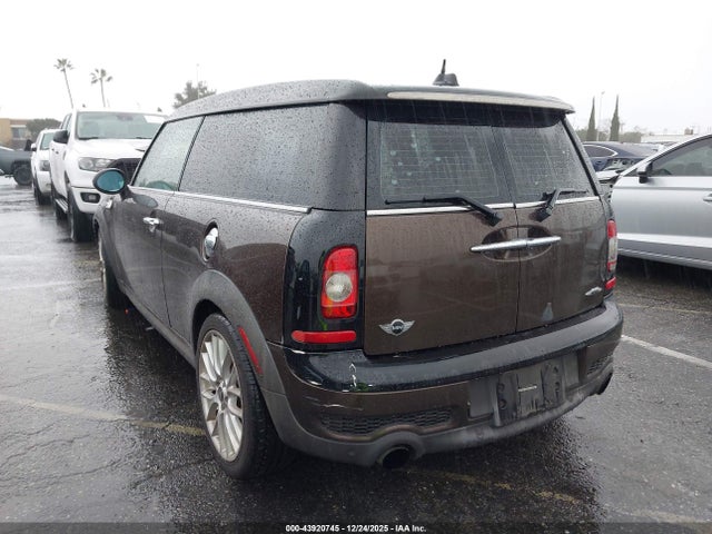 2009 MINI JOHN COOPER WORKS CLUBMAN WMWMM93539TF99215 Photo 2