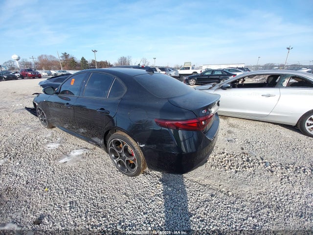 2022 ALFA ROMEO GIULIA ZARFANBN6N7655135 Photo 2