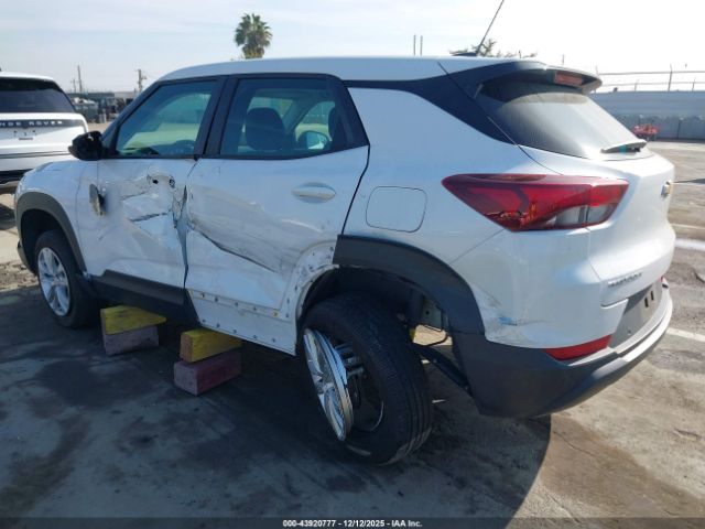 2022 CHEVROLET TRAILBLAZER KL79MMS26NB101926 Photo 2