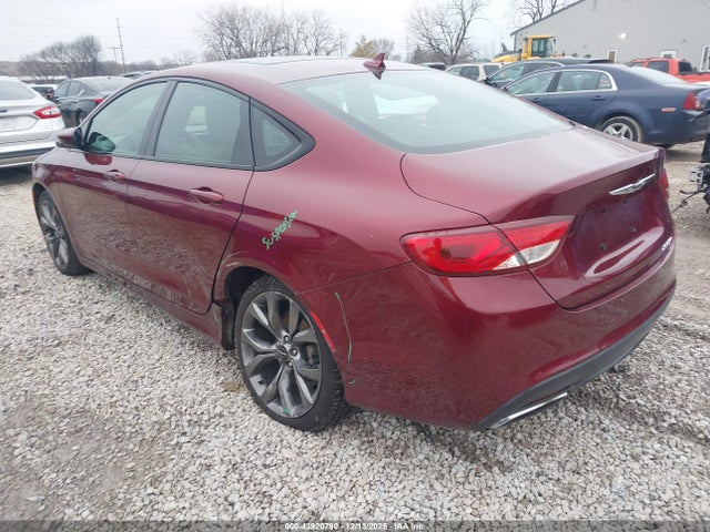 43920790 :رقم المزاد ، 1C3CCCBB2FN693478 vin ، 2015 Chrysler 200 S مزاد بيع
